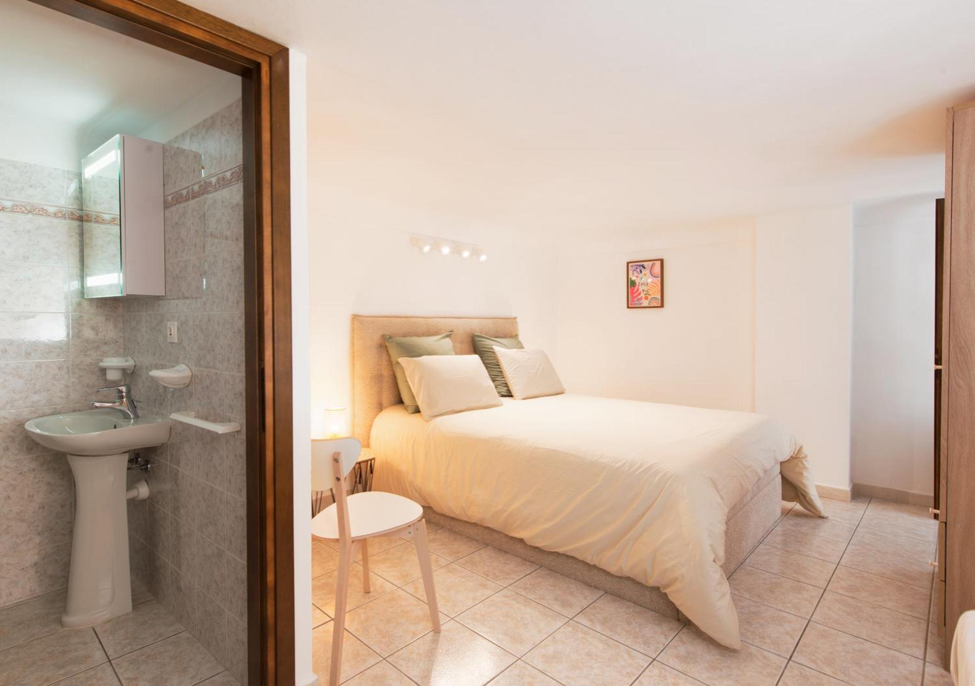 Oliviers -Agreable 2 Pieces Dans Maison Bourgeoise Menton Exterior photo
